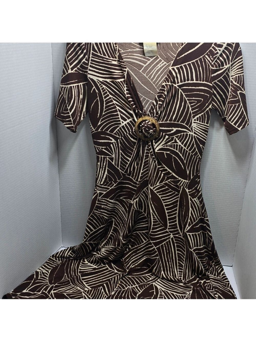 B. Smart Elegant Brown and Cream Patterned Maxi Dress